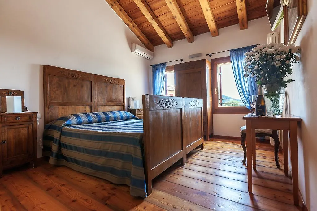 Farm stay Agriturismo Due Carpini Villa Valdobbiadene Italy